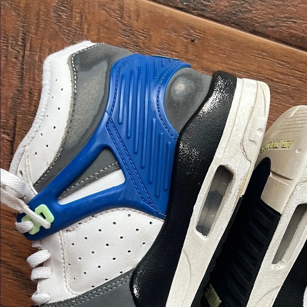 Nike Kids White, Black, and Blue Sneakers